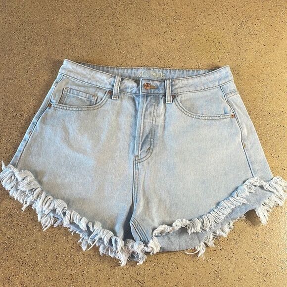 Wild Fable "High Rise Short" light wash denim cutoff jean shorts sz 8 - Picture 1 of 16
